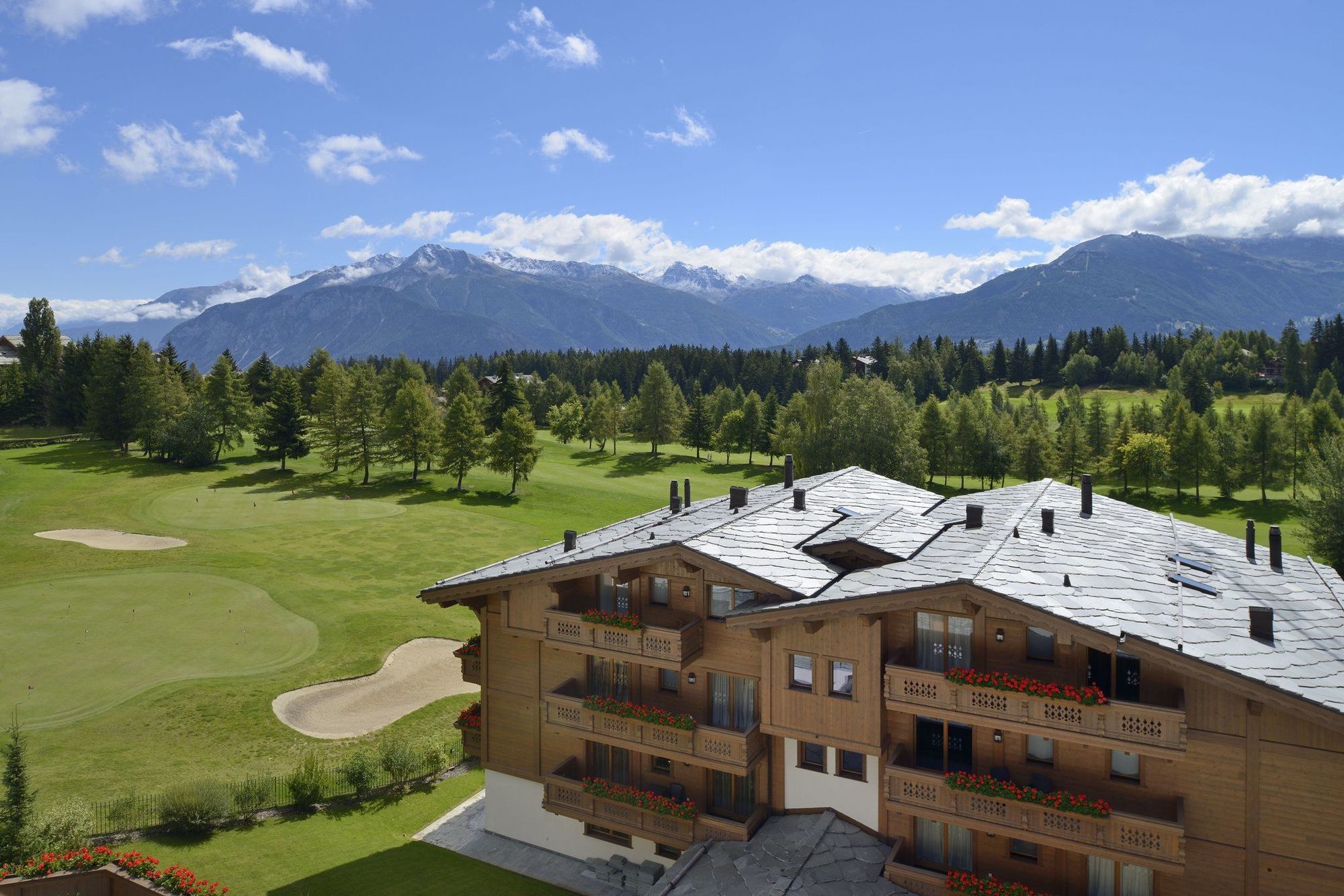 Guarda Golf Hotel&Residences Crans-Montana Exterior foto